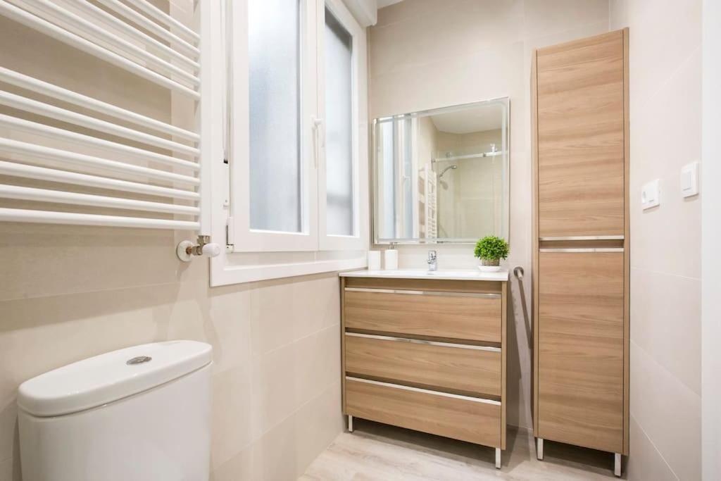 Apartament Piso En El Centro De Bilbao, Frente A La Alhondiga Zewnętrze zdjęcie