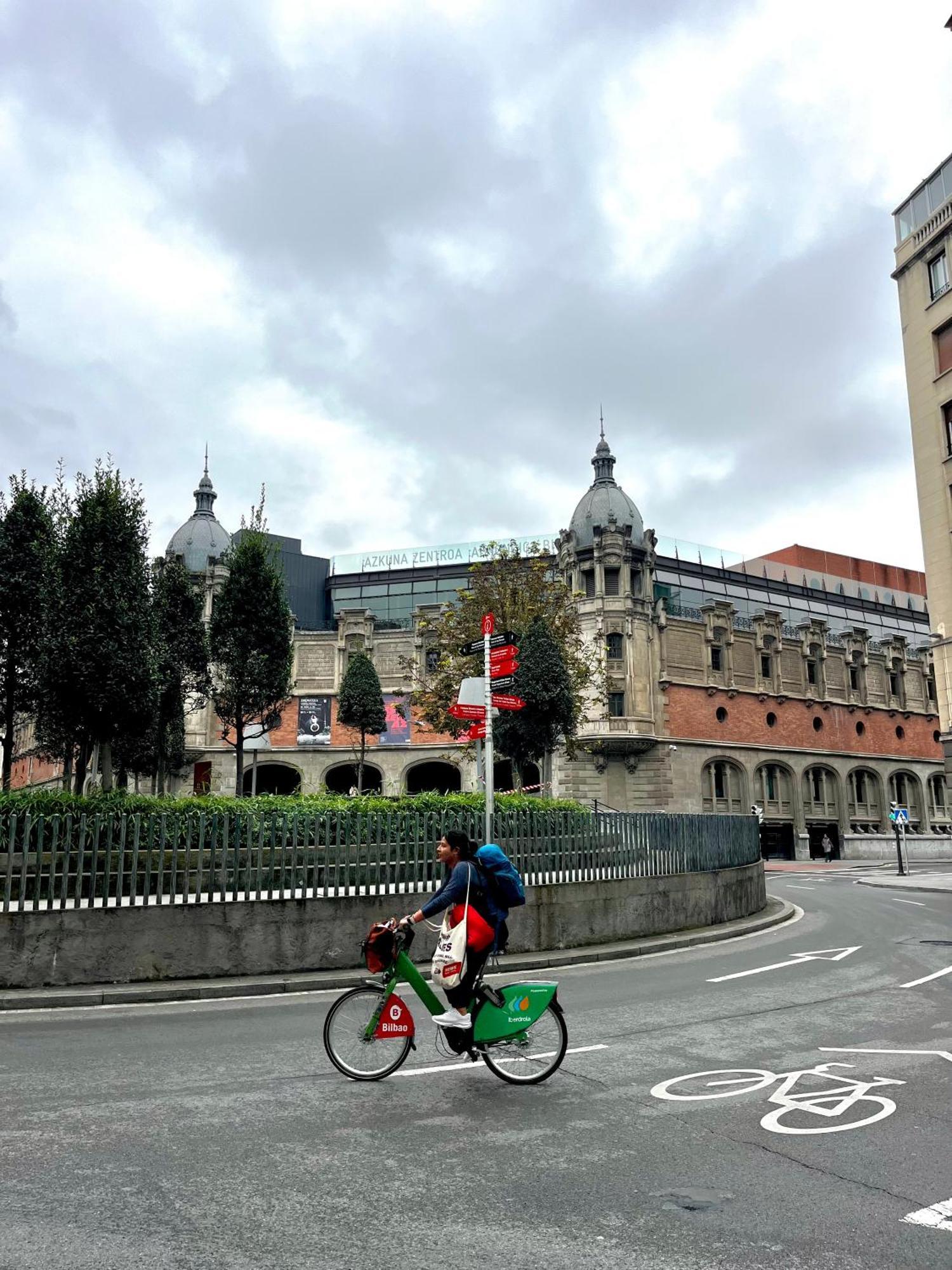 Apartament Piso En El Centro De Bilbao, Frente A La Alhondiga Zewnętrze zdjęcie